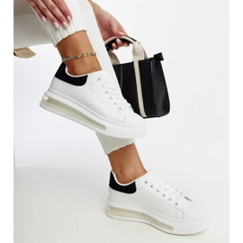 D/GMR Zapatillas blancas con suela alta Zrina. blanco