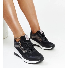 Deportivas cuña de mujer negras de Cross Jeans negro
