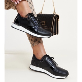 Zapatillas de piel negras con aplicación metálica Rida negro