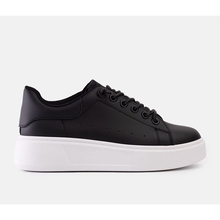 D/CEO Zapatillas negras con llamativo adorno Asmait. negro