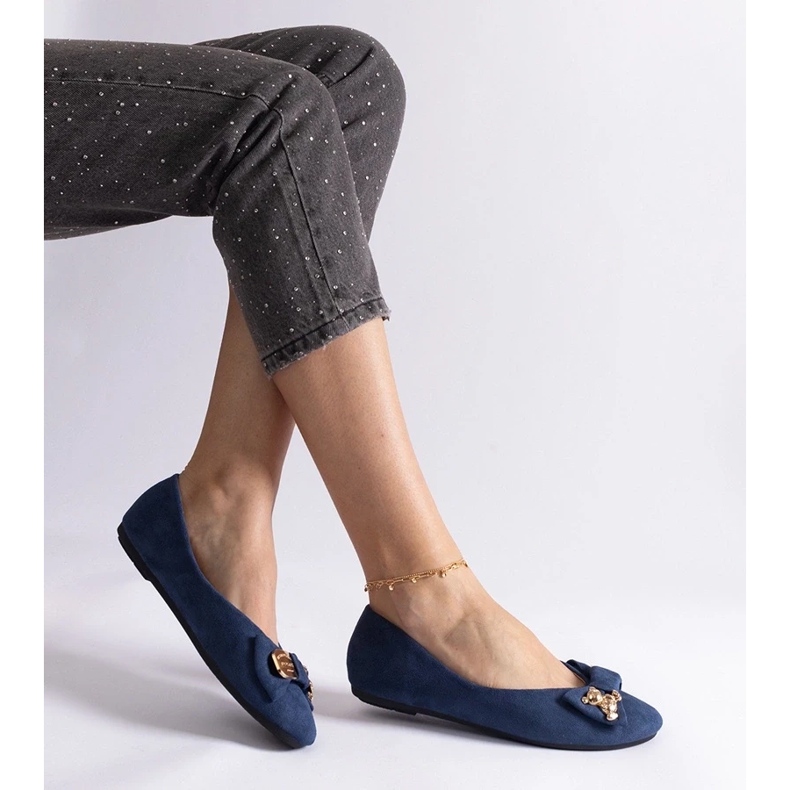 D/CEO Bailarinas azul marino decoradas con lazo y broche de Esdras