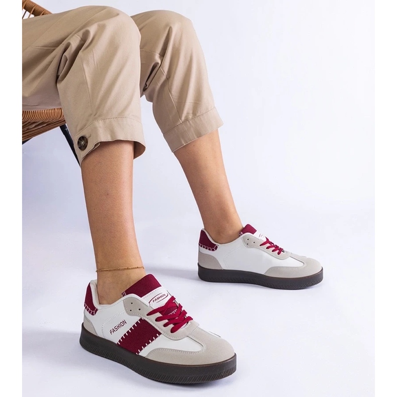 D/CEO Zapatillas burdeas en la plataforma de costura de Puente rojo