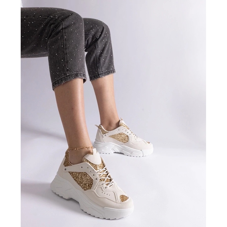 D/CEO Deportivas de mujer beige con inserciones de purpurina Caraballo