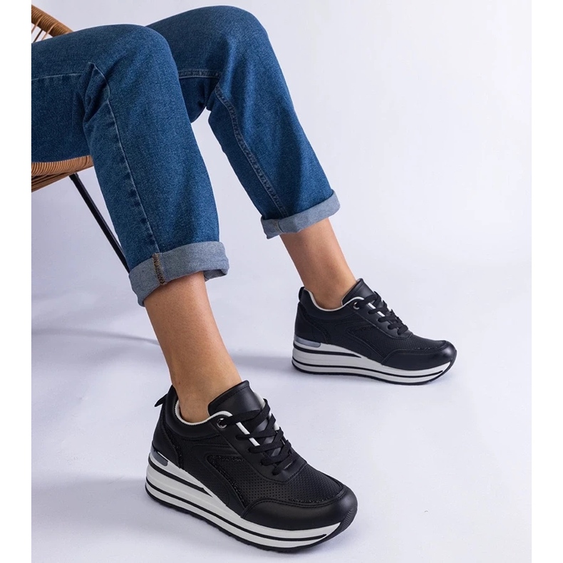 D/CEO Zapatillas negras con plataforma decoradas con purpurina y aplicación metálica de Ursula negro D/CEO Zapatillas negras con plataforma decoradas con purpurina y aplicación metálica de Ursula negro