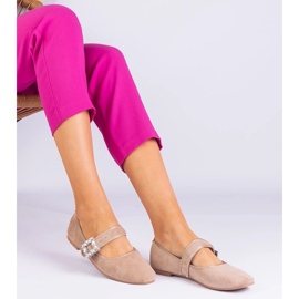 D/CEO Bailarinas beige decoradas con una hebilla con cristales de demetra