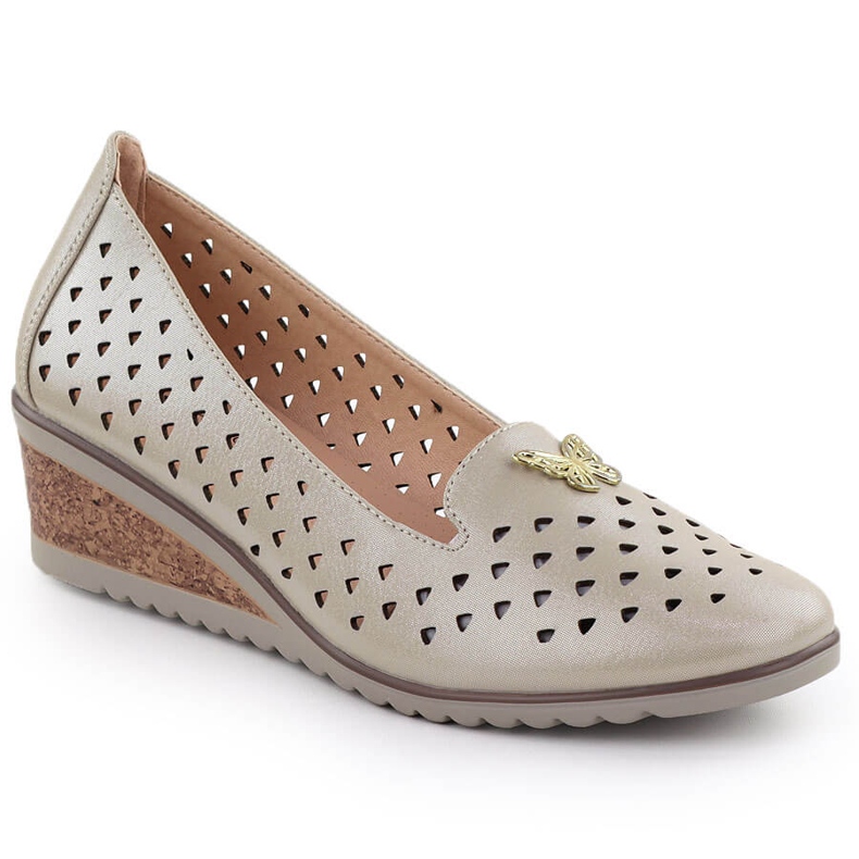 Zapatos de mujer en una cuña de trabajo abierto con un adorno de oro Vinceza 58472 dorado