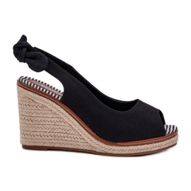 Sandalias negras de cuña con trenza negro