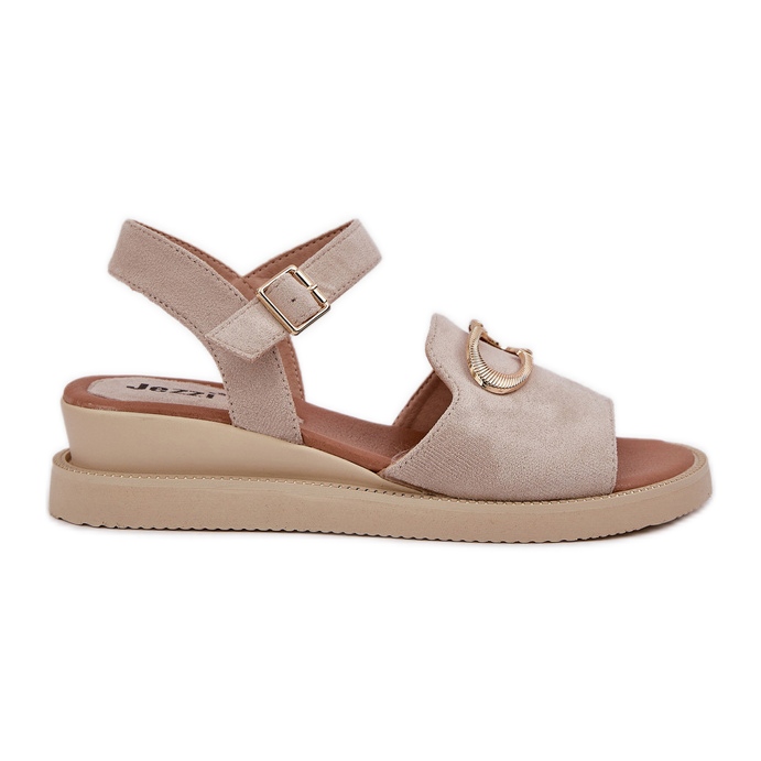 Jezzi Sandalias de cuña para mujeres con un adorno beige