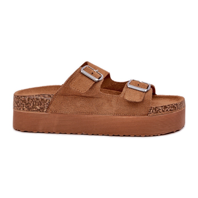 Zapatillas para mujeres en una plataforma masiva con hebillas de camello beige