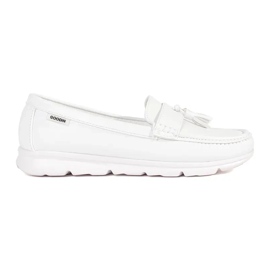Goodin Mocasines blancos con flecos en una cuña baja Goodin Mocasines blancos con flecos en una cuña baja