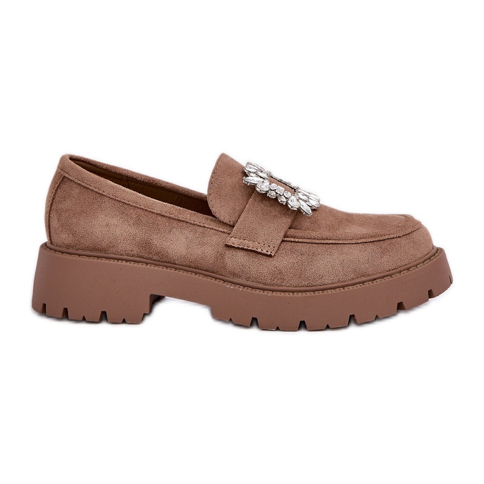 Mocasines para mujeres de gamuza ecológica con un broche decorativo beige oscuro
