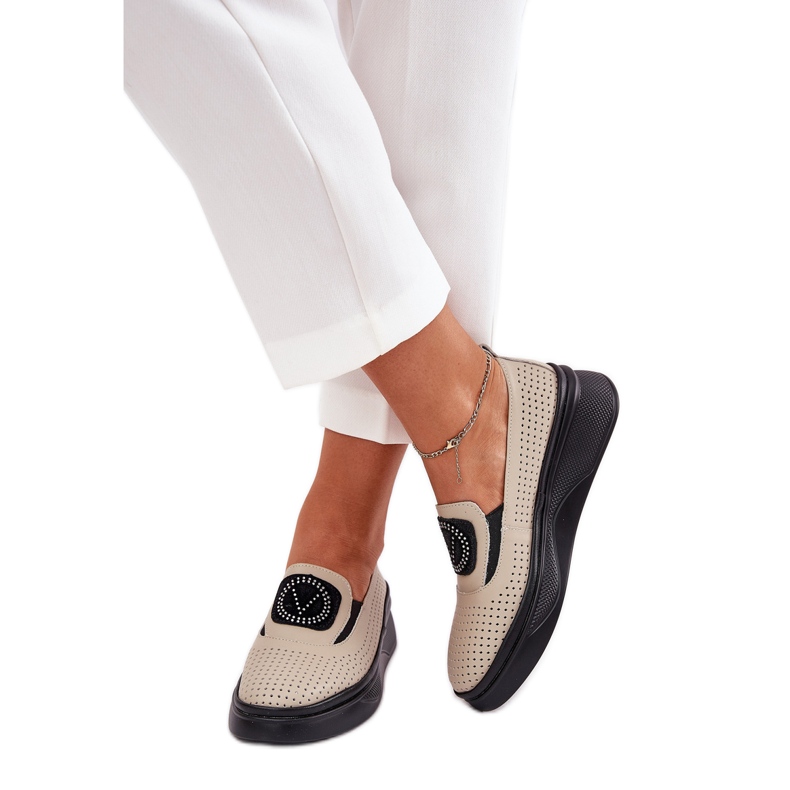 Mocasines de cuero para mujeres en la plataforma y Vinceza 79522 beige