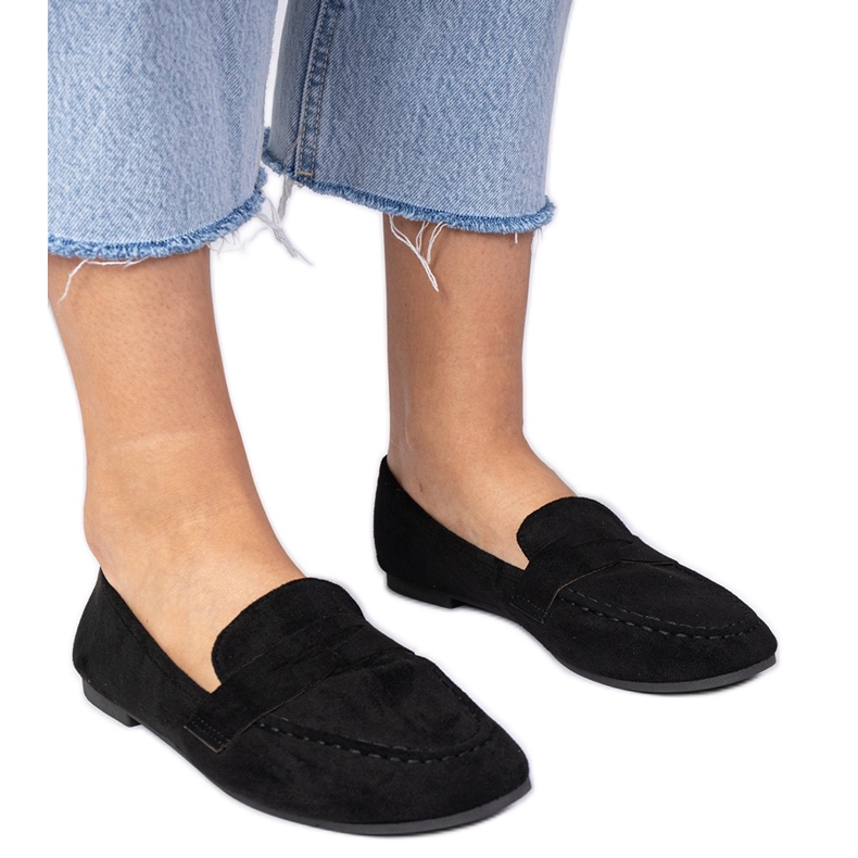 Mocasines negros elegantes de Ekozamsz