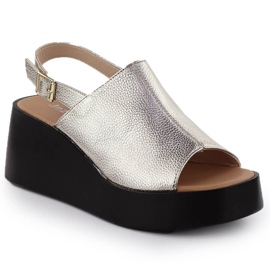 Sandalias de mujeres en la plataforma Golden Jezzi 24130 dorado Sandalias de mujeres en la plataforma Golden Jezzi 24130 dorado
