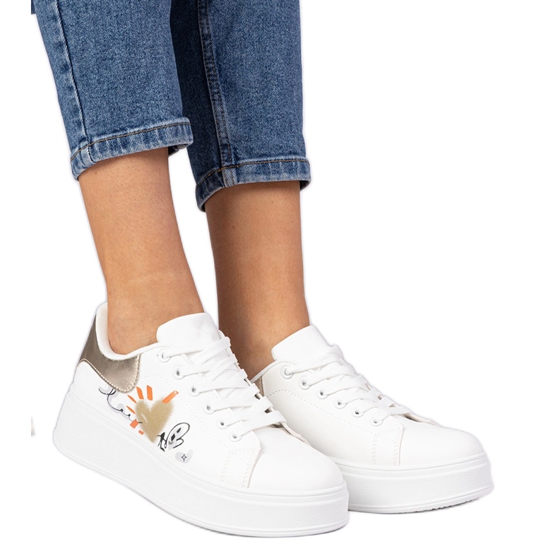 Zapatillas blancas y doradas zapatillas deportivas para mujeres con estampado blanco