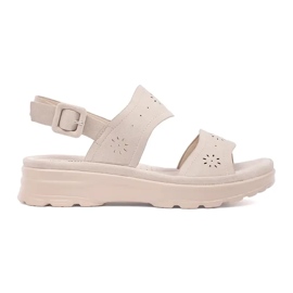 Goodin Light -Beige Light Sandals en una suela gruesa