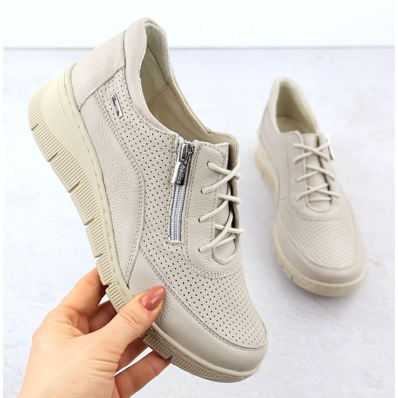 Ekri Helios 427 Cajas perforadas para cuñas perforadas beige