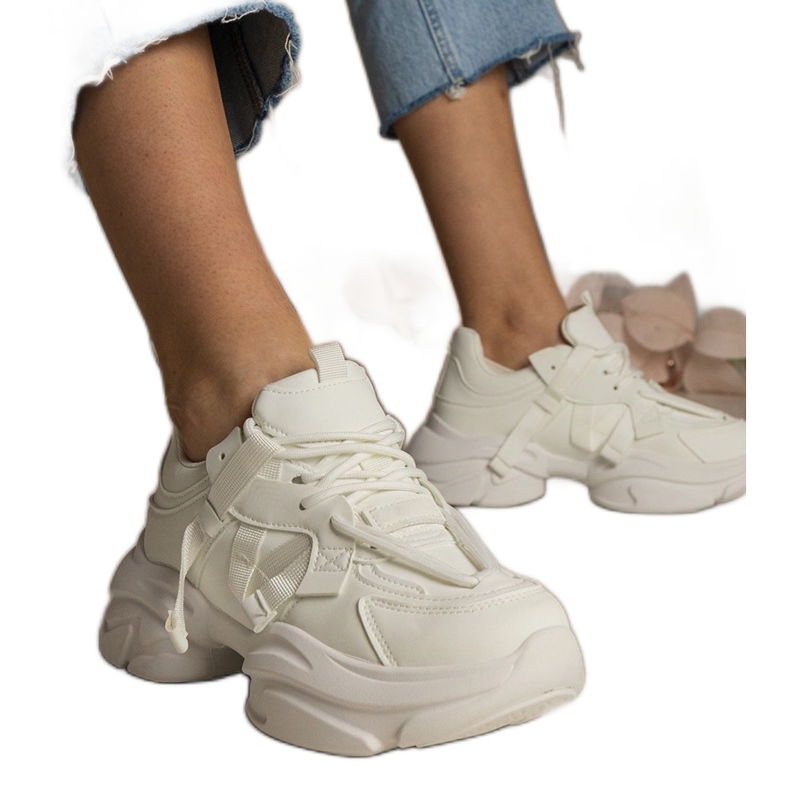 Zapatillas blancas femeninas deportes masivos blanco