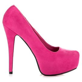 Yes Mile pines en la plataforma rosado Yes Mile pines en la plataforma rosado