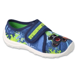 Zapatillas para niños de Befado 660x152 Aplicación de automóvil azul