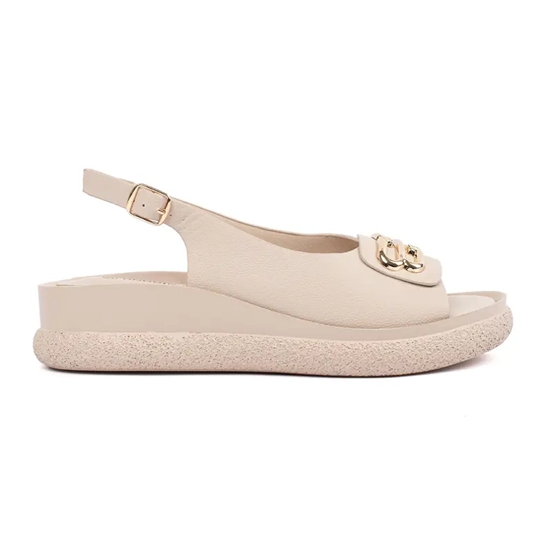 Goodin Sandalias planas beige con un adorno