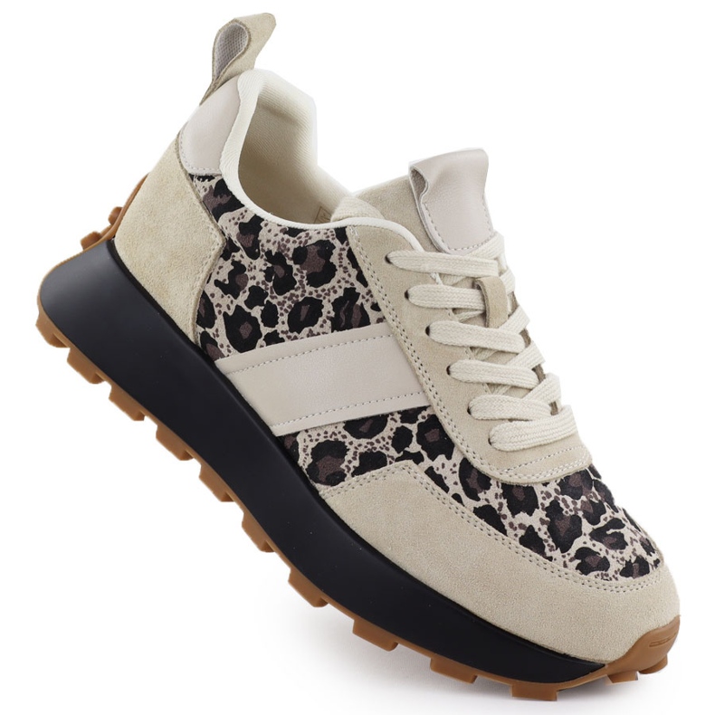 Zapatillas de deporte de cuero en una plataforma de leopardo beige Vinceza 66793 Zapatillas de deporte de cuero en una plataforma de leopardo beige Vinceza 66793