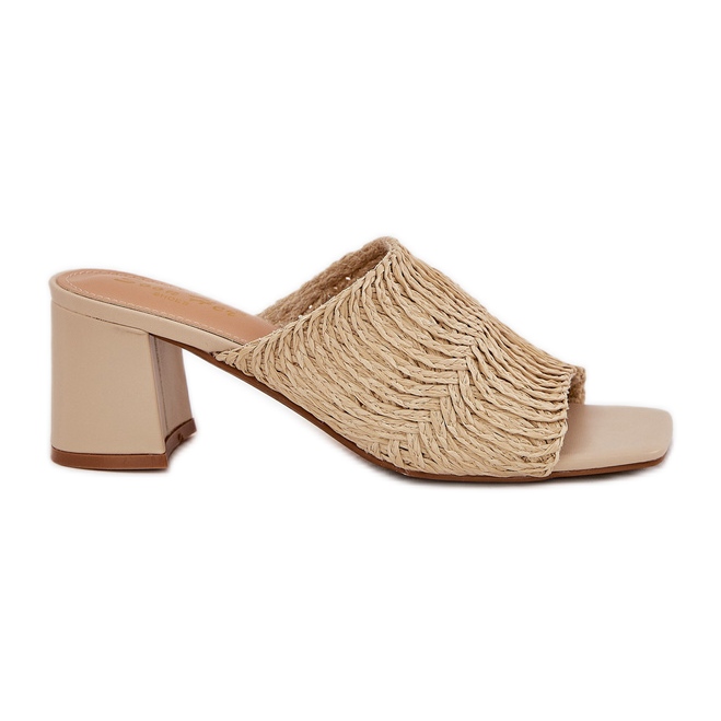 Chanclas para mujeres con tacones beige