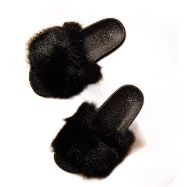 Chanclas negras para niños con pelaje negro Chanclas negras para niños con pelaje negro