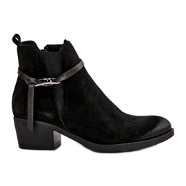 Zazoo 60478 Tacones de gamuza con cremallera negra aislada negro