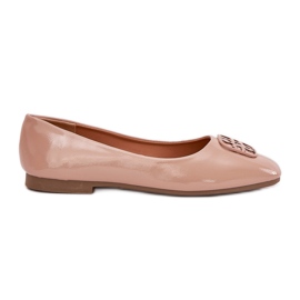 Pintorinas pintadas de ballerinas femeninas con una decorativa Vinceza 17377 Detalles beige