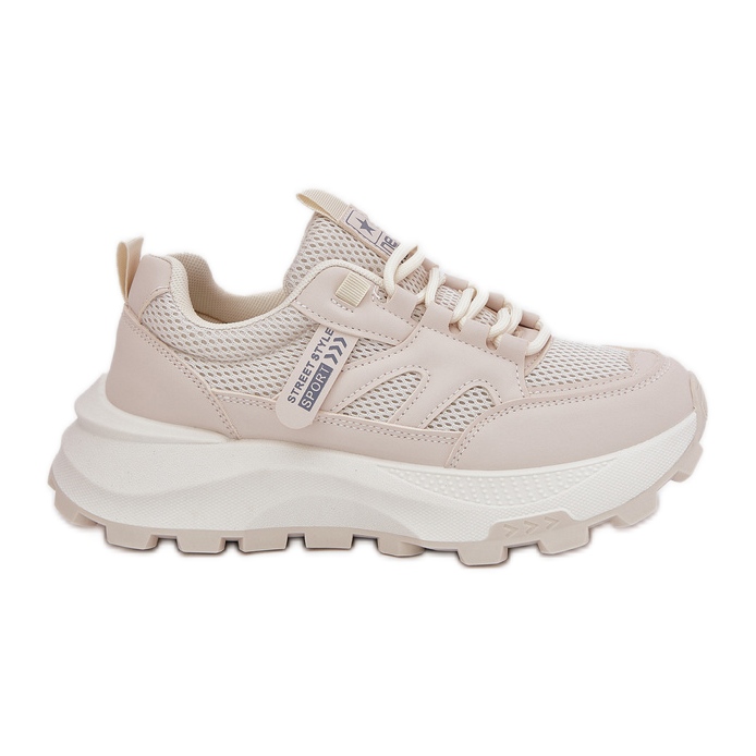 Evento Zapatillas deportivas de zapatillas femeninas en una suela beige gruesa