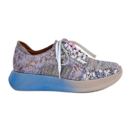 Zapatos de cuero para mujeres en la plataforma Maciejka 06776A-06 Azul
