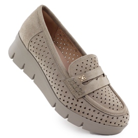 Mocasines para mujeres para una cuña de Openwork caki Potocki 12608 beige