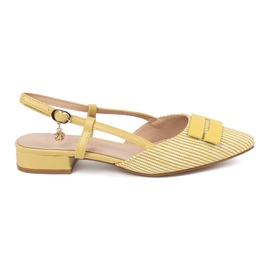 Goodin Sandalias amarillas con un talón abierto amarillo