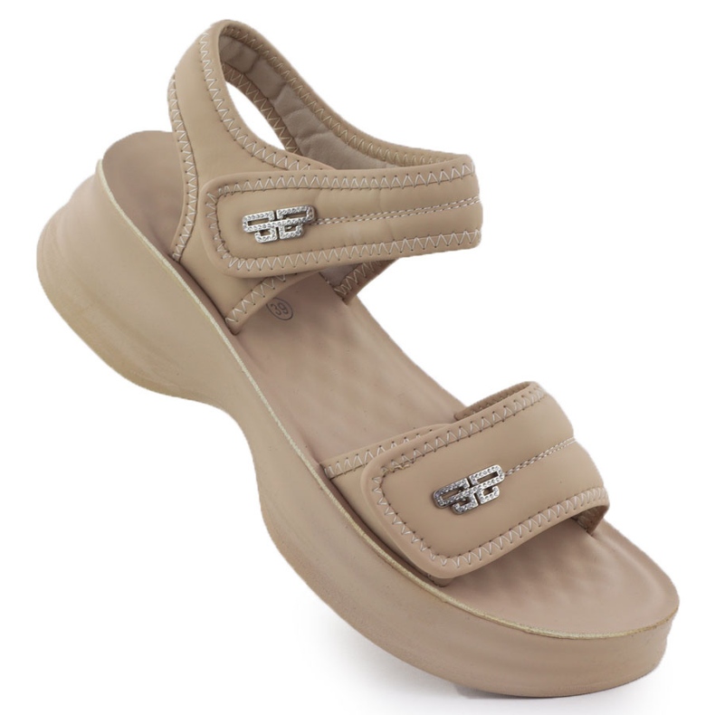 Sandalias de mujeres en una suela gruesa con velcro beige potocki 105300