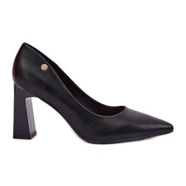 Bombas elegantes en el soporte negro Vinceza 62221