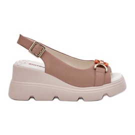 Sandalias de cuero para mujeres en cuña y plataforma con decoración Artiker 56C2208 Dark Beige