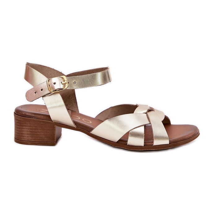 Sandalias de cuero con un delicado tacón Zazoo 40372 Oro dorado Sandalias de cuero con un delicado tacón Zazoo 40372 Oro dorado