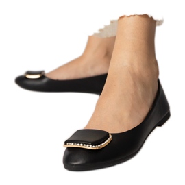 Ballerinas de mujeres negras con circones negro