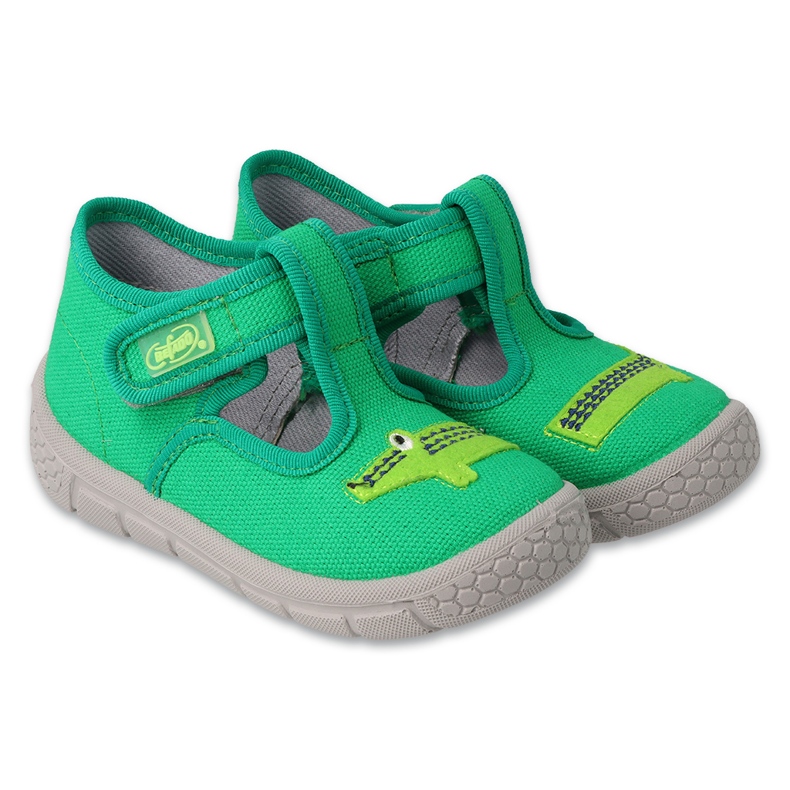 Zapatillas para niños 631p022 verde con un cocodrilo Befado
