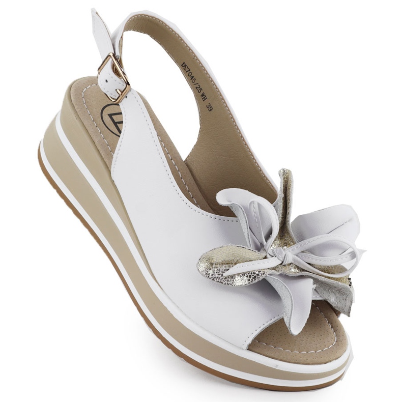 Sandalias de cuero para mujeres en cuña con flores blancos Filippo 7045