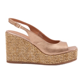 Sandalias de cuero para mujeres con cuña con Laura Messi Braid 2789 Zlotys dorado