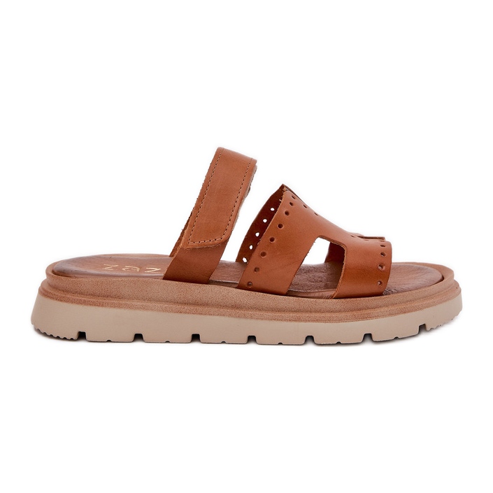Flip de cuero natural para mujeres en la plataforma Zazoo 40440 Brown marrón