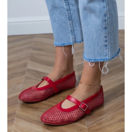 Bailarinas de malla roja con una hebilla rojo