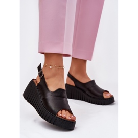 ARTIKER Sandalias para mujeres hechas de cuero natural en Wedge Artker 54C0791 Negro ARTIKER Sandalias para mujeres hechas de cuero natural en Wedge Artker 54C0791 Negro
