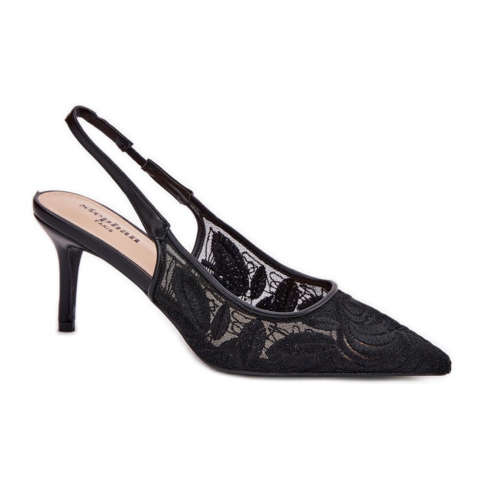 Sandalias de tacones de encaje con un tacón abierto negro