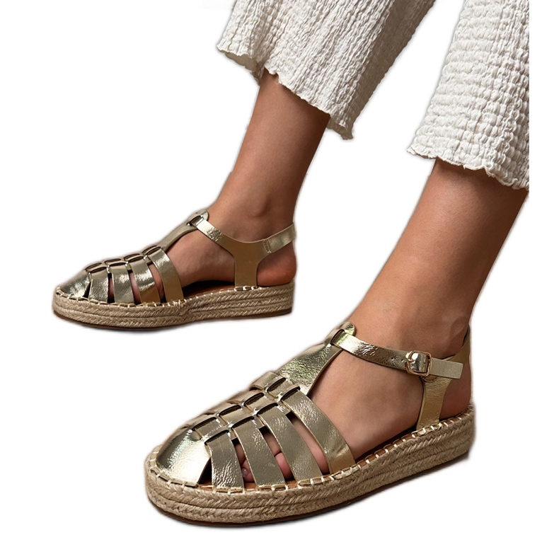 Sandalias de oro Apartrilles Gladiador de Eco -Leather dorado