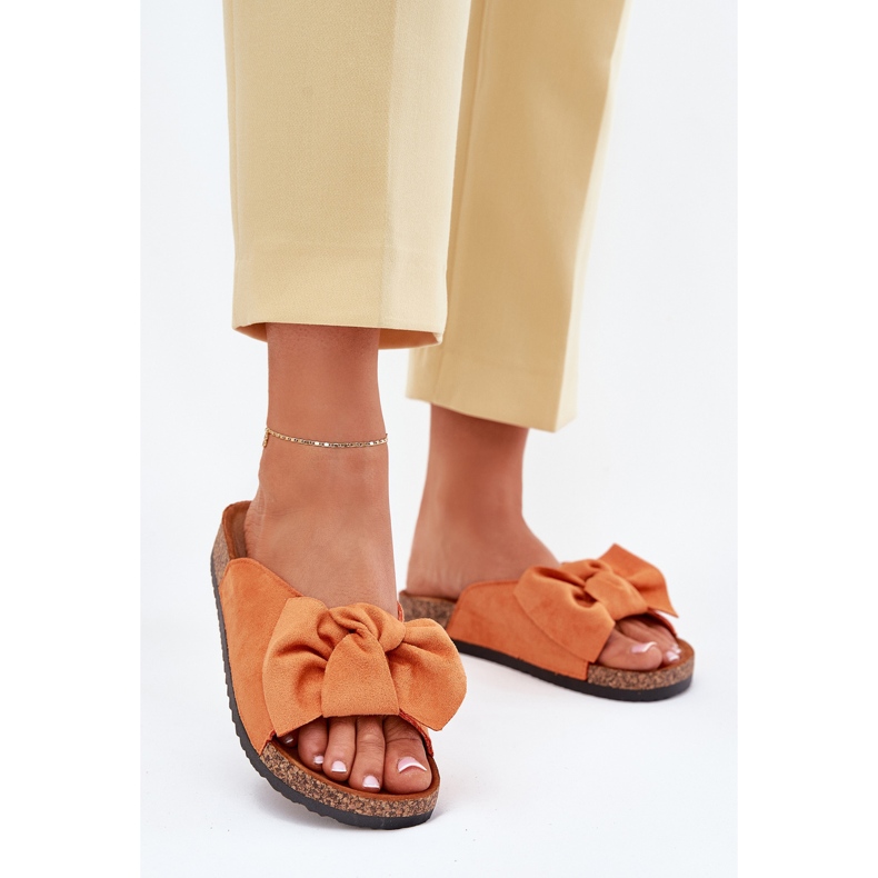 Flip Flip Flip Fins en la suela de corcho con un arco naranja Flip Flip Flip Fins en la suela de corcho con un arco naranja