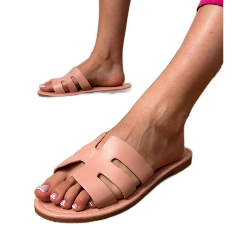 Pink Flip -flops decorados con recortes rosado