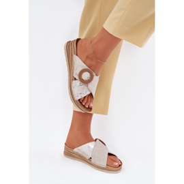 Godas para mujeres con una abrazadera decorativa de INBLU RV000012 beige